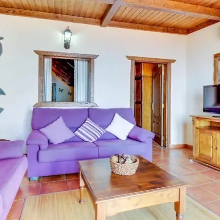 Chona Y Francisco بيت للعطل سانتا كروز دي تينيريف